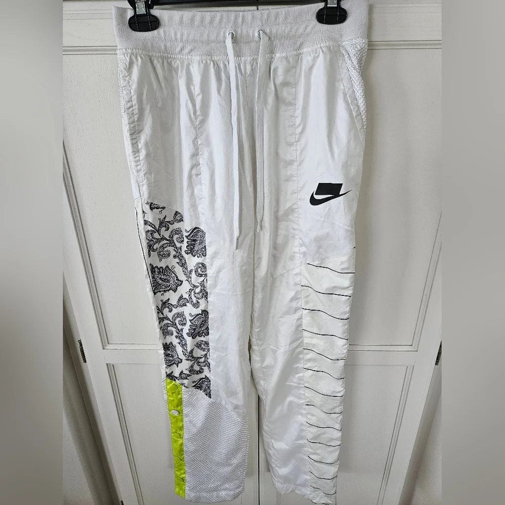 Nike Sportswear Pants